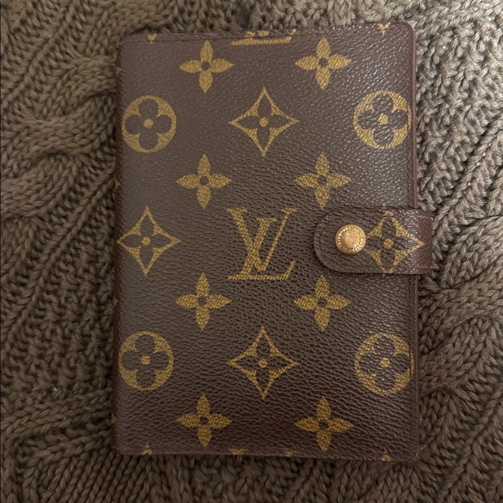 Louis Vuitton Agenda PM